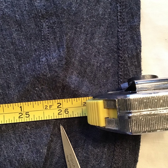 LUCKY BRAND Women’s Graphic T-Shirt medium - Picture 6 of 7